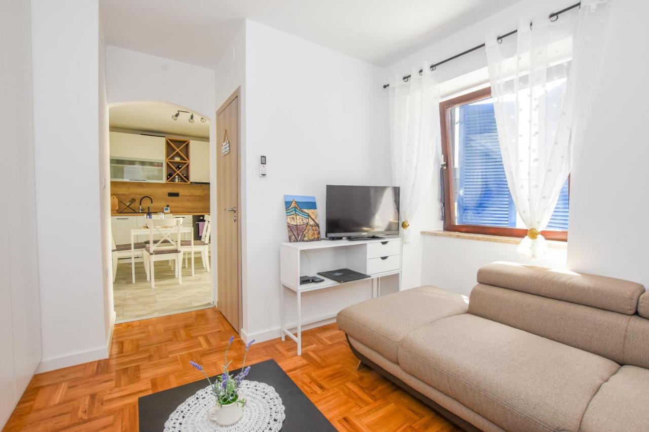 Apartment Sidro Pag Town Exterior photo